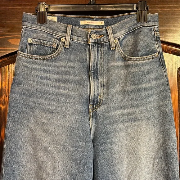 Levi’s High Rise Wide Leg Jean - Picture 2 of 9
